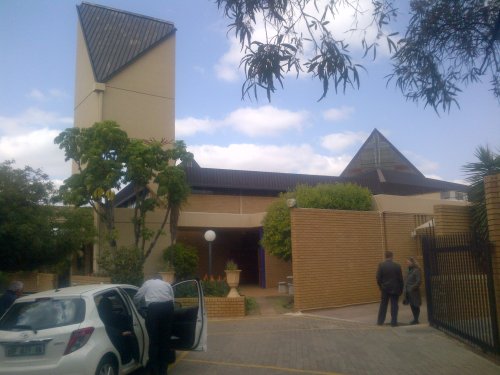 GAU-Pretoria-FAERIE-GLEN-Nederduitse-Gereformeerde-Kerk_03