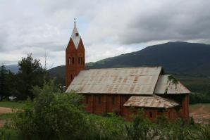 Cenocow-Catholic-Mission