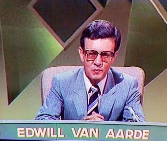 AARDE-VAN-Edwill-1938-2024-Radio.TV.Omroeper-M_4