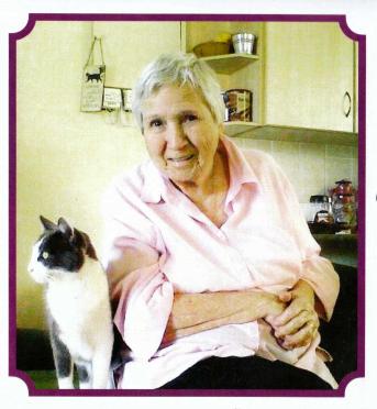 BARNARD-Cornelia-Sophia-1935-2015-F_98