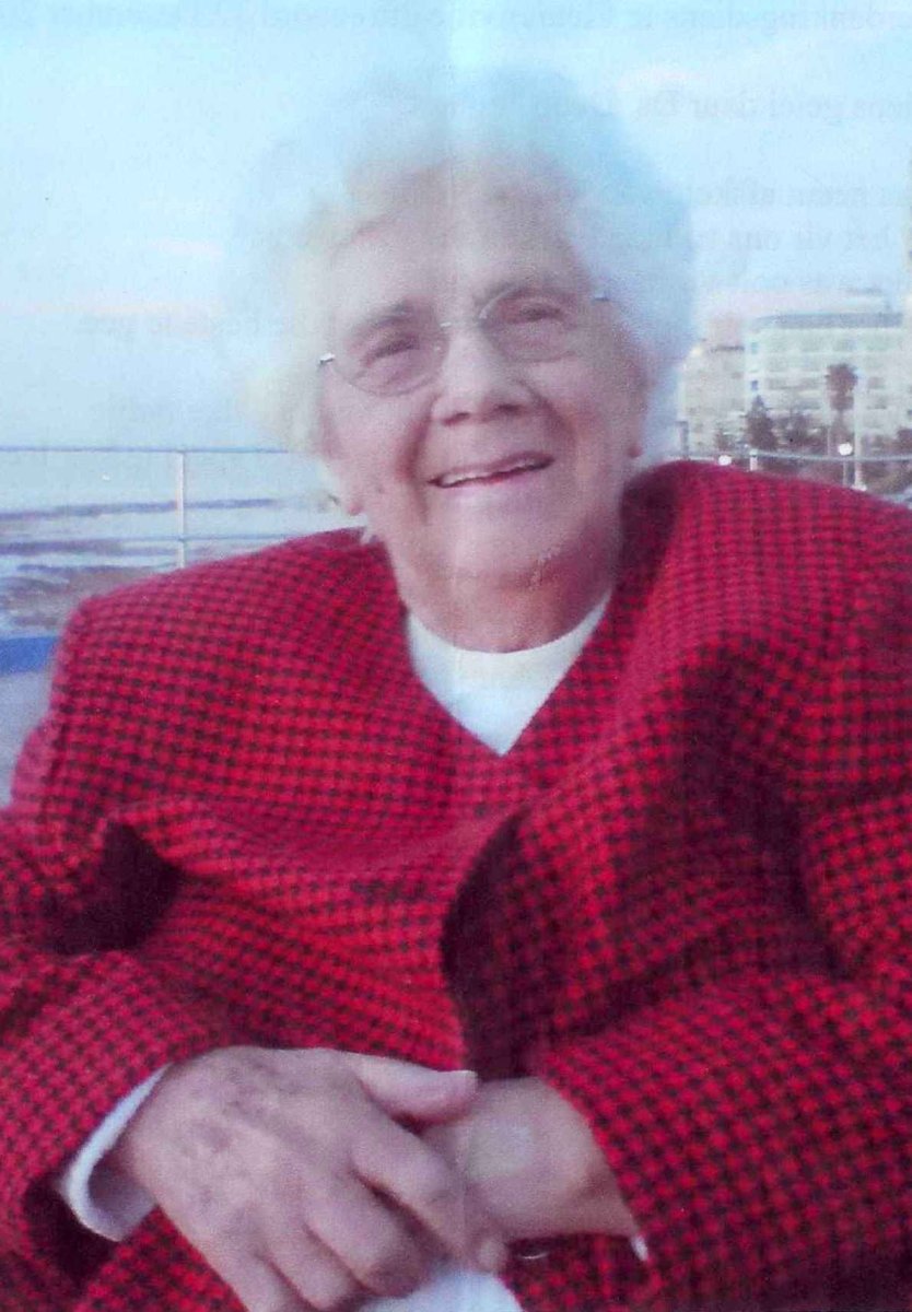 BEER-DE-Nellie-1921-2012-F_99