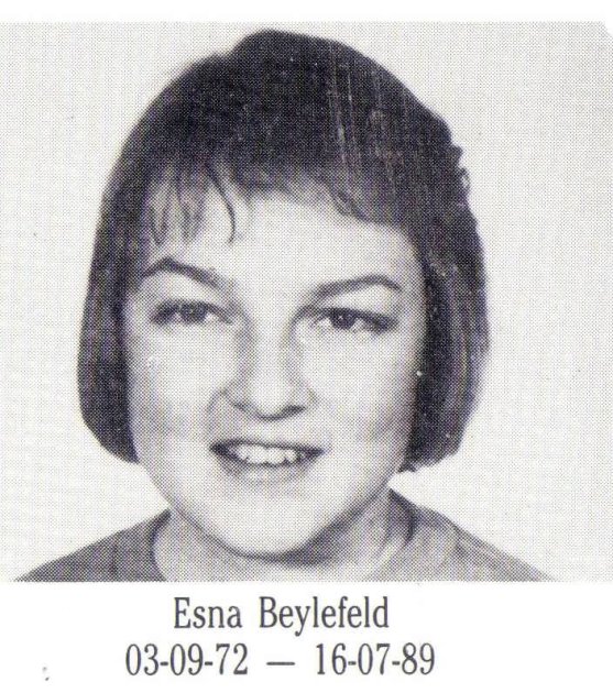 BEYLEVELD-Esna-1972-1989-F_98