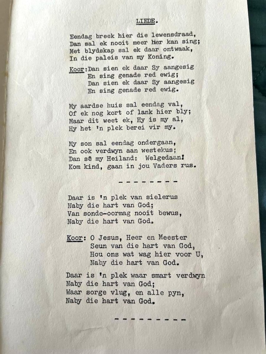 EDWARDS-Charles-Moore-Nn-BoysEdwards.Sweatheart-1912-1973-M-03