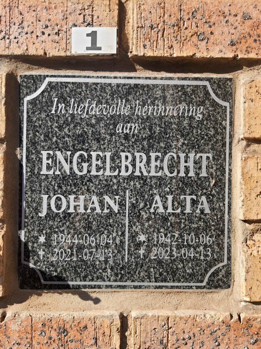 ENGELBRECHT-Johan-1944-2021-F_1