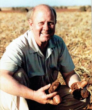 ERASMUS-Hercules-Philippus-Nn-Hercules-1943-2015-M_99