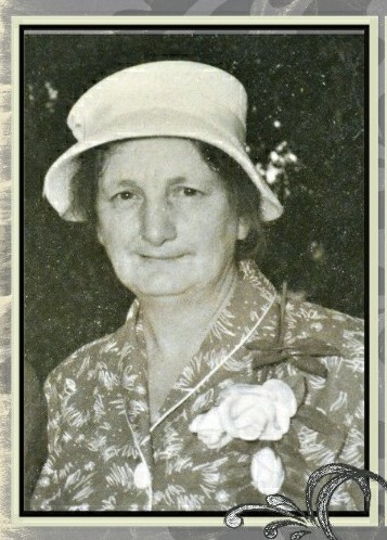 GEND-VAN-Wilhelmina-Christina-Nn-Minnie-neeDeWet-1904-1971-Grandmother-F_99