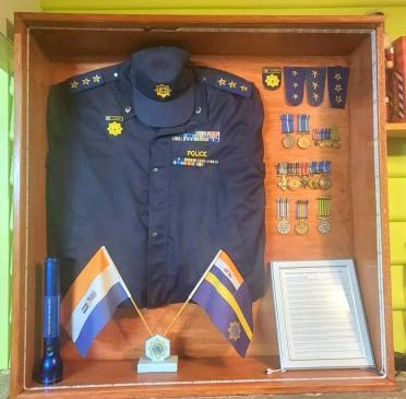 MERWE-VAN-DER-Jan-0000-2018-Capt-M
