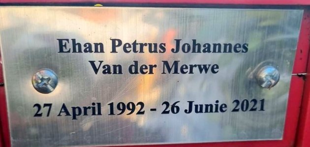 MERWE-VAN-DER-Petrus-Johannes-Nn-Ehan-1992-2021-M_2