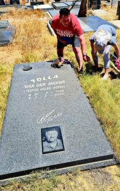 MERWE-VAN-DER-Tertius-Willem-Jacobus-Nn-Tolla-1943-2000-M_2