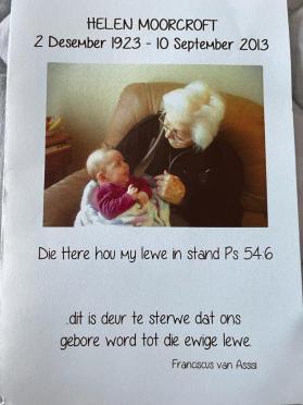 MOORCROFT-Helen-1923-2013-F-01