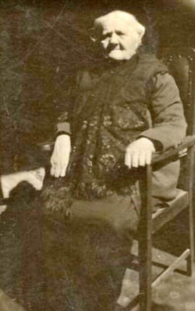 RENSBURG-VAN-Maria-Magdalena-nee-Lombard-1837-1936-F_1