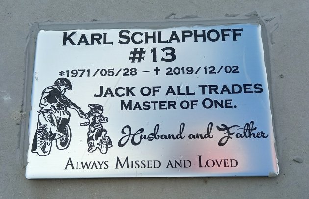 SCHLAPHOFF-Karl-1971-2019-M_2