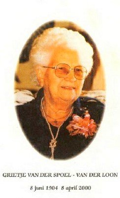 SPOEL-VAN-DER-Grietjie-nee-VanDerLoon-1904-2000-F_99
