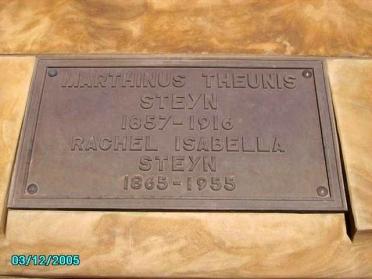 steyn_president_mt_1857_1916_and_rachel_isabella_1865_1955_memorial_plaque_1