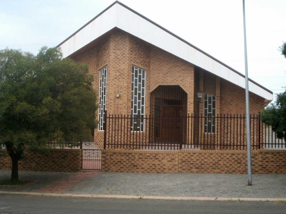 FS-HEILBRON-Ou-Apostel-Pinkster-kerk FS-HEILBRON-Ou-Apostel-Pinkster-kerk