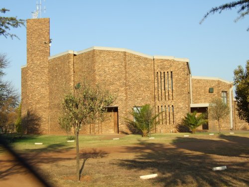 GAU-Bapsfontein-WELBEKEND-Nederduitse-Gereformeerde-Kerk_02