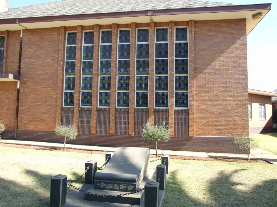 GAU-BRAKPAN-Brakpan-Wes-Nederduitse-Gereformeerde-Kerk_10 GAU-BRAKPAN-Brakpan-Wes-Nederduitse-Gereformeerde-Kerk_10