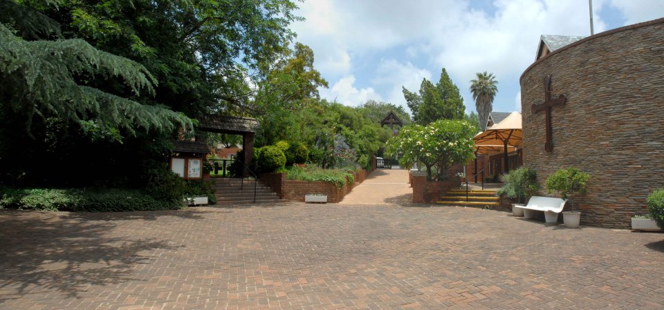 GAU-Johannesburg-BRYANSTON-St-Michaels-Anglican-Church_17 GAU-Johannesburg-BRYANSTON-St-Michaels-Anglican-Church_17