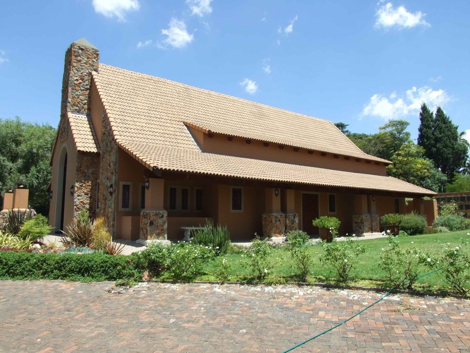 GAU-ROODEPOORT-Weltevredenpark-Weltevreden-Nederduitse-Gereformeerde-Kerk_04 GAU-ROODEPOORT-Weltevredenpark-Weltevreden-Nederduitse-Gereformeerde-Kerk_04