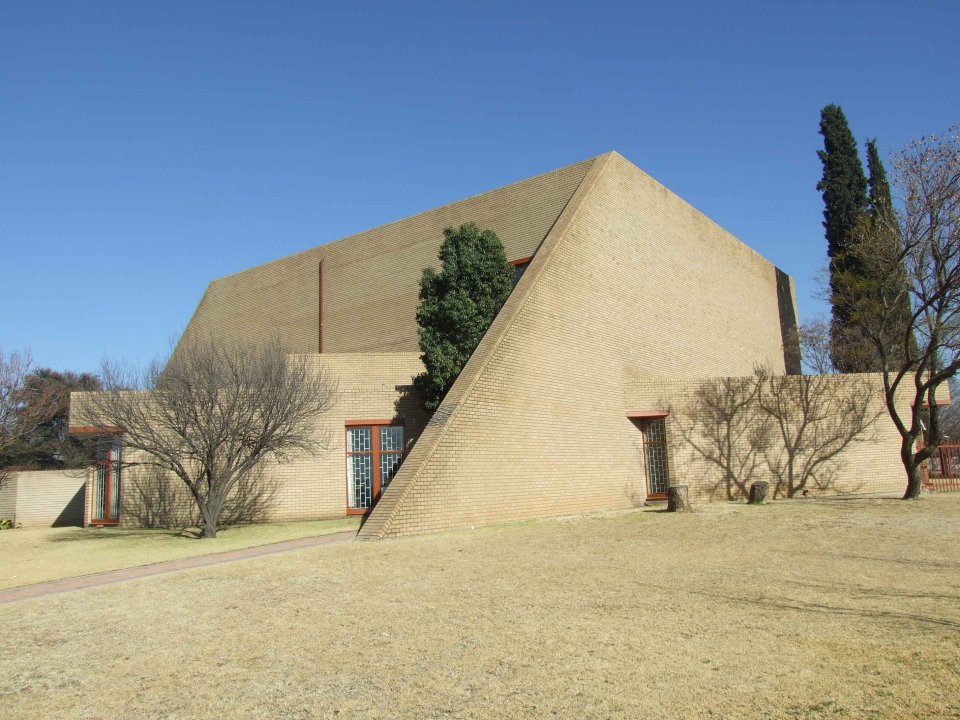 GAU-VANDERBIJLPARK-Kollegepark-Nederduitse-Gereformeerde-Kerk_04 GAU-VANDERBIJLPARK-Kollegepark-Nederduitse-Gereformeerde-Kerk_04