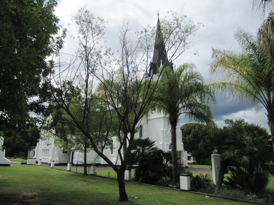 LIM-NYLSTROOM.MODIMOLLE-Ned.Geref.Kerk-Waterberg-2006 (1) LIM-NYLSTROOM.MODIMOLLE-Ned.Geref.Kerk-Waterberg-2006 (1)