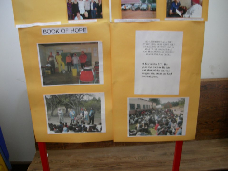 MPU-PIETRETIEF.MKHONDO-Ned.Geref.Kerk-2003 (73) MPU-PIETRETIEF.MKHONDO-Ned.Geref.Kerk-2003 (73)