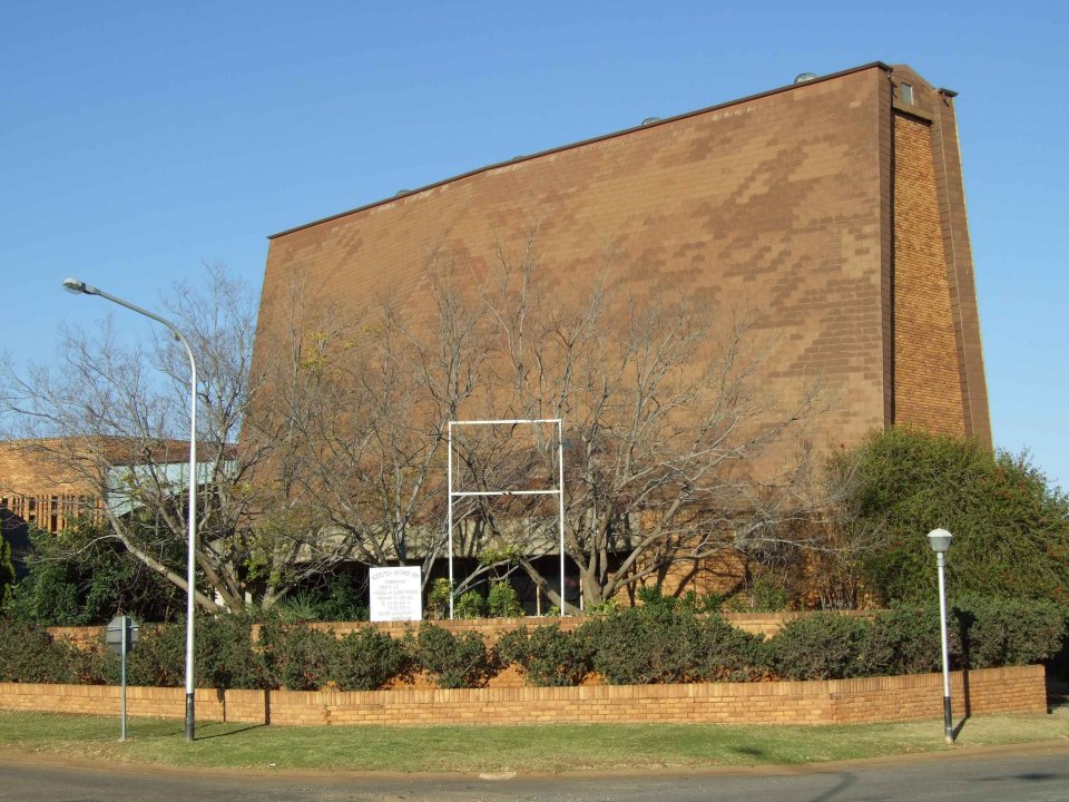 NW-POTCHEFSTROOM-Grimbeekpark-Nederduitsch-Hervormde-Kerk_01 NW-POTCHEFSTROOM-Grimbeekpark-Nederduitsch-Hervormde-Kerk_01