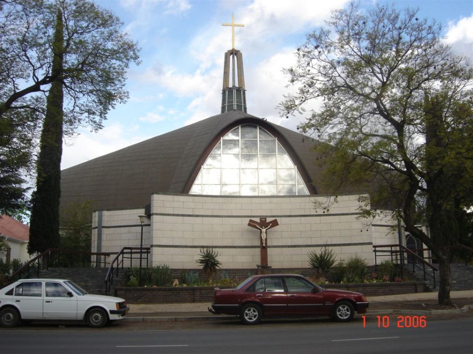 WK-OUDTSHOORN-St-Saviours-Cathedral WK-OUDTSHOORN-St-Saviours-Cathedral